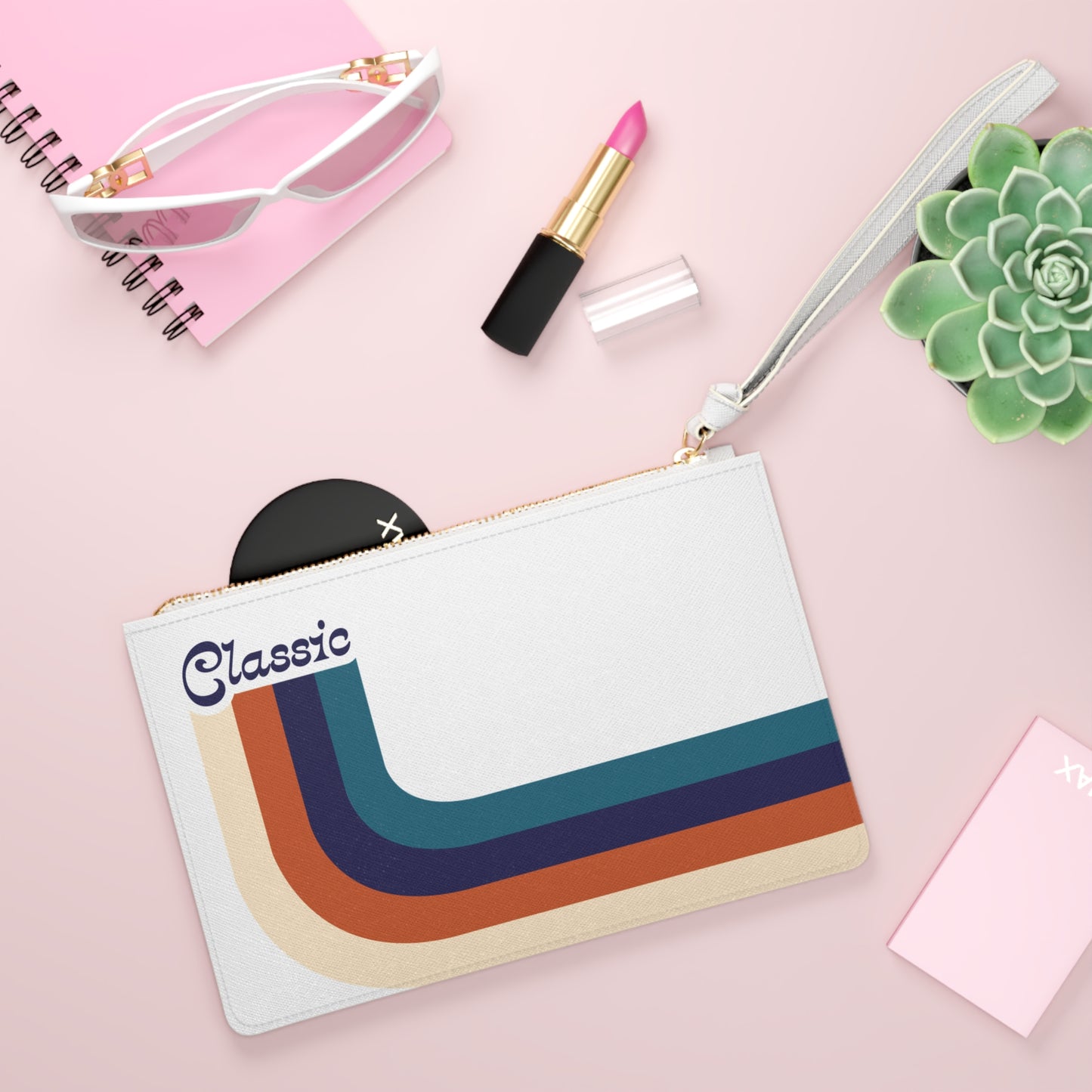 Retro Classic Clutch Bag - Stylish & Functional Accessory for Everyday Use