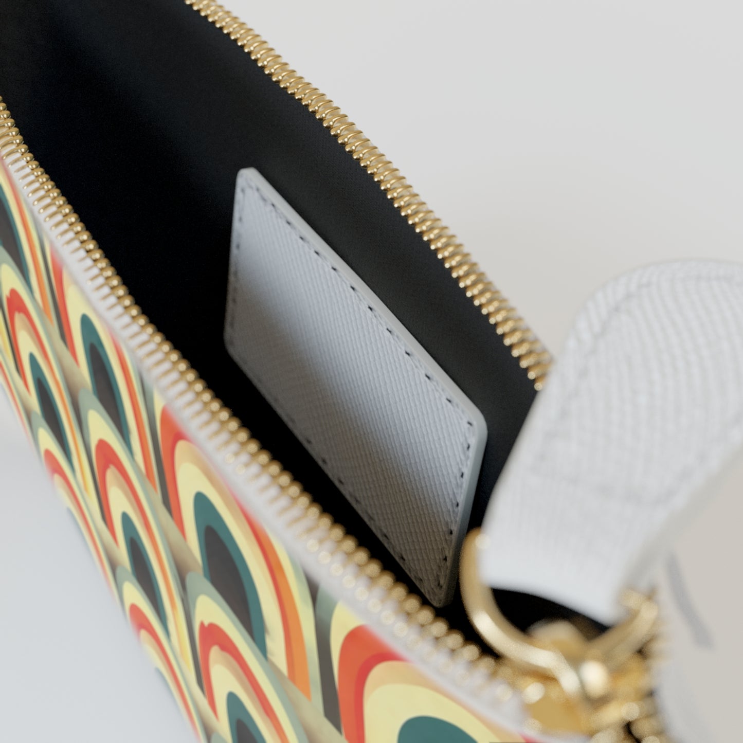 Retro Rainbow Mini Clutch Bag - Stylish Organizer for Everyday Use